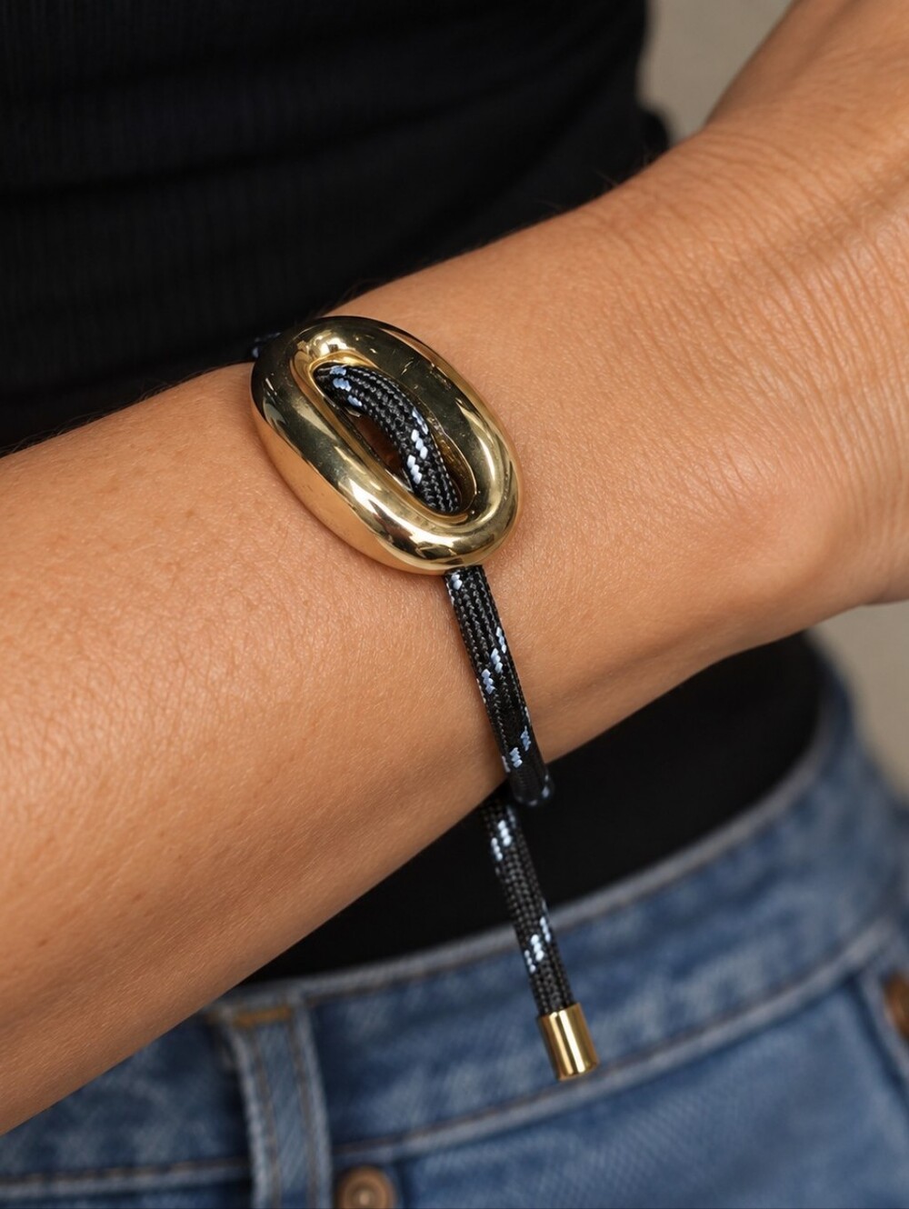 Gold Pig Nose Paracord Bracelet – Adjustable new